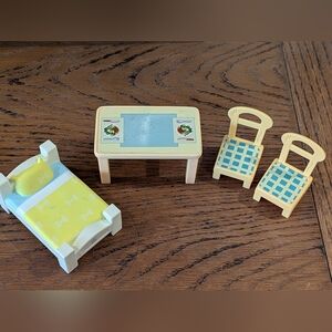 BLUEY FAMILY HOME Playset House Replacement Furniture Bed, Table, Chairs